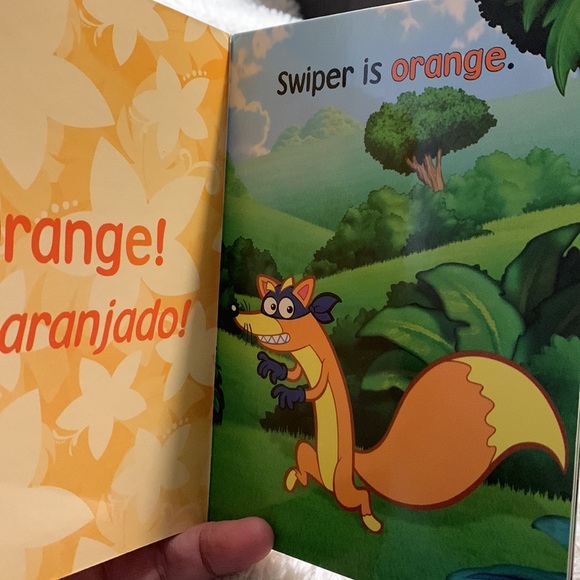 🧚‍♀️3/$12🧚‍♀️Board books Dora and monkies - Picture 2 of 6